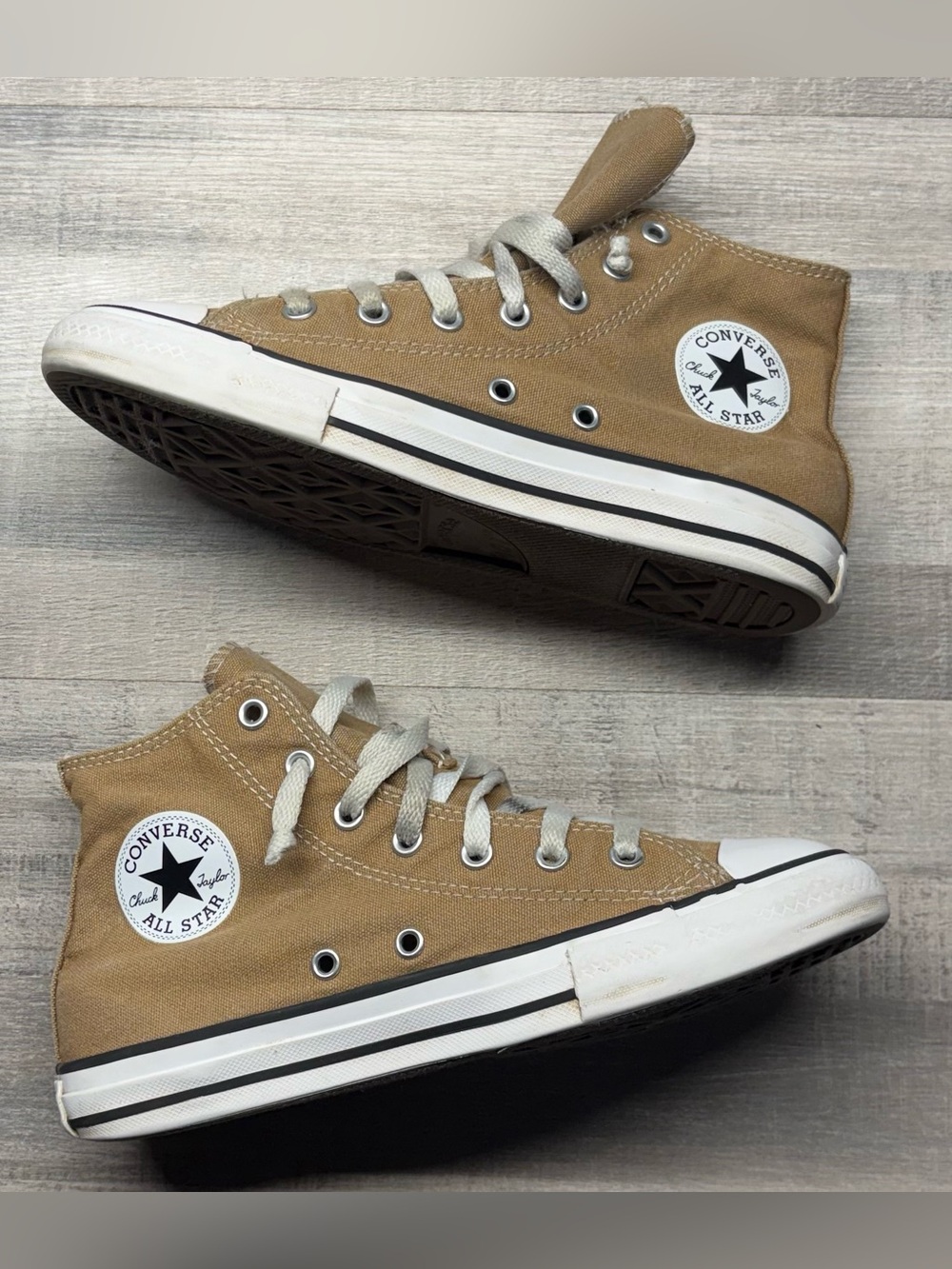 Converse Chuck Taylor All Star Street Mid Khaki Tan Youth Size 3 Shoes A04165F